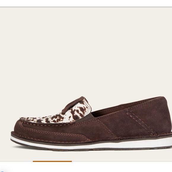 ARIAT- CHOCOLATE CHIP SUEDE/SPOTTED HAIR ON cruiser- size 7.5 - Picture 6 of 7